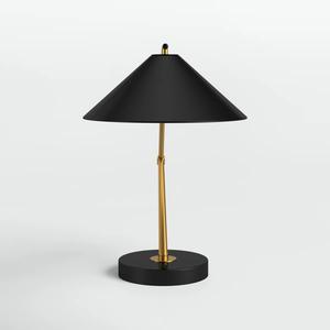 Lámpara de Mesa Moderna de Lujo en Latón con Pantalla de Tela, Elegante Iluminación Decorativa para Dormitorio y Sala de Estar - Product Image 6