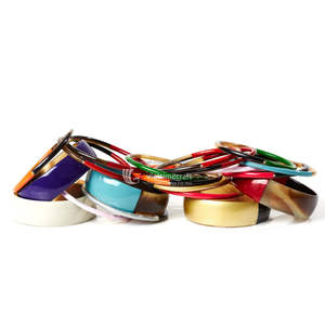 Bracelet jonc Bufalow jaune en corne écologique, bijoux de mode, boucles d'oreilles style cadeau pour les amoureux, vente en gros du Vietnam - Product Image 1