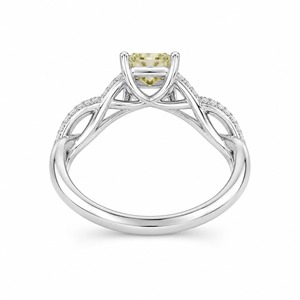 Bague de fiançailles en diamant jaune taille radiant en or blanc 18 carats avec sertissage à griffes et bande pavée, bijoux fins classiques pour femme - Product Image 3