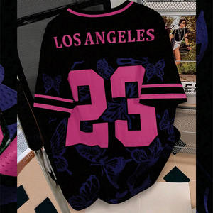 Camiseta de Fútbol Americano Unisex Oversize de Malla con Estampado de Mariposa Rosa, Estilo Urbano, Cuello en V, Transpirable, Poliéster, Ropa de Equipo OEM - Product Image 2