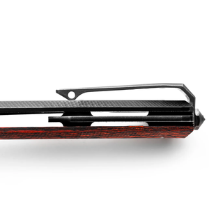 Couteaux pliants à manche à motifs noir et rouge avec lame foncée, clip de poche en métal, ouverture par flipper et poignée texturée pour usage quotidien en extérieur - Product Image 3