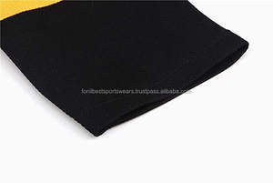 เสื้อฮอกกี้น้ำแข็งทีมสีดำแบบกำหนดเอง คอวี แขนยาว พิมพ์ลาย โพลีเอสเตอร์ 100% ระบายอากาศได้ดี เป็นมิตรกับสิ่งแวดล้อม ชุดยูนิฟอร์มทีม - Product Image 5