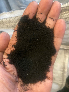 HOANGMINH EXIM Poudre de caoutchouc recyclé noir de qualité écologique pour semelles de pneus, particules de caoutchouc recyclé, Ho Chi Minh City, bon prix - Product Image 2