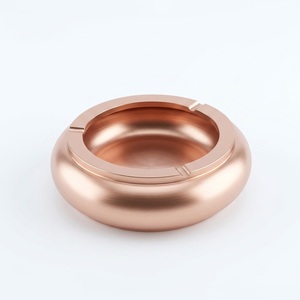Cendrier en aluminium anodisé avec logo personnalisé, vente en gros, cendrier rond en métal rose doré pour cigarettes et cigares, pour hôtel, bar, table, maison - Product Image 1