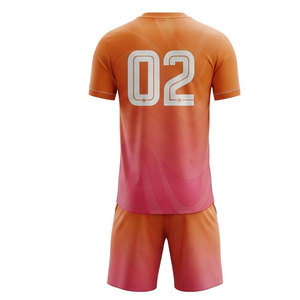 Ensemble de maillots de football personnalisés sublimés pour hommes, dégradé orange rose, 100% polyester, manches courtes, uniformes taille adulte, respirant - Product Image 1