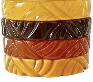 Brazalete de Resina de Moda Sostenible Moderna de Artizon Studio, Colores y Patrones Personalizables, Joyería Hecha a Mano de Alta Calidad y Ecológica - Product Image 1