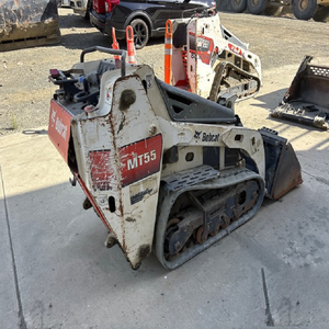 Minicargadora MT55 2018 con Cabina Cerrada, Máquina de Construcción en Estado No Operativo - Product Image 1