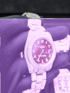 Reloj Automático de Lujo para Hombre con Incrustaciones de Diamantes |   Acero Inoxidable con Incrustaciones Completas de Diamantes de Imitación |   Reloj analógico con esfera azul, correa de 20 mm y logotipo personalizado - Product Image 3