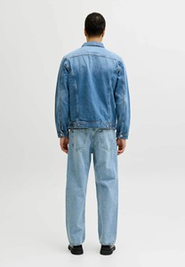 Custom Autumn Men Version of Korean Denim <b>Jacket</b> Men's Cotton Denim Wash <b>Black</b> <b>Jacket</b> Oversized Denim <b>Jeans</b> <b>Jacket</b> for Men - Product Image 2
