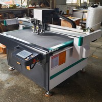 CNC Oscillerende Mes Flatbed Snijmachine Digitale Flatbed Cutter Karton Golfkarton Flatbed Stansplotter