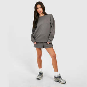 Conjunto de Sudadera y Pantalones Cortos de Dos Piezas para Mujer, Gris Oscuro, Felpa, Estilo Casual, Corte Regular, Ecológico - Product Image 3