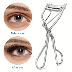 Recourbe-cils de haute précision avec poignée ergonomique, coussin en silicone souple, cadre métallique durable pour un recourbement doux et naturel - Product Image 1