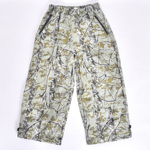 Pantalon de ski imperméable camouflage beige pour la chasse en plein air avec poches zippées, revers ajustables, respirant et avec ouvertures d'aération - Product Image 1
