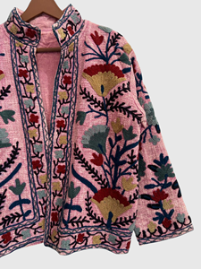 Veste en laine florale brodée à la main avec col montant, manches longues, coupe ample, grande taille, vêtements d'hiver pour femmes adultes - Product Image 4