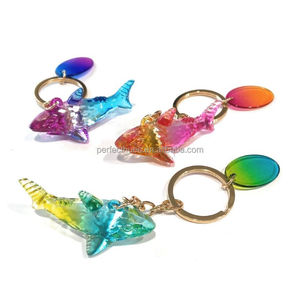 Porte-clés souvenir de requin kawaii de luxe en forme d'animal 3D imprimé UV de bonne qualité - Product Image 6