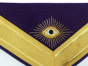Tablier de Maître Ancien Maçon de Loge Bleue - Broderie main or et violet, tissus de qualité supérieure, accessoires en velours violet de qualité - Product Image 5
