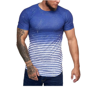 Camiseta de manga corta con cuello redondo para hombre, corte ajustado, estampado degradado a rayas, tejido de punto, informal. - Product Image 5