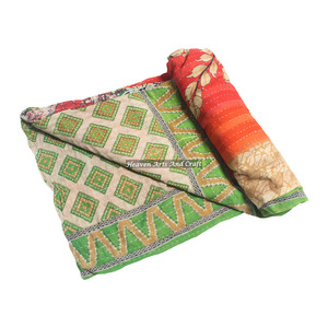 Couverture Kantha vintage indienne la plus vendue, couverture Kantha réversible, lot en gros de couvertures Kantha indiennes, réversible indien - Product Image 1