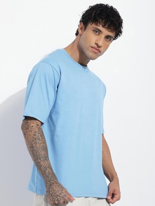 T-shirt en coton bleu clair pour homme, coupe classique, manches courtes, col rond, style décontracté, couleur unie, tricot jersey, teinture unie - Product Image 1