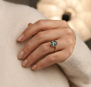 Wholesale Custom Fine Jewelry 14K Gold Oval <b>Green</b> Stone Engagement <b>Ring</b> Minimalist Luxury Vintage Milgrain Solitaire <b>Ring</b> - Product Image 6
