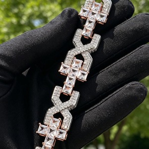 Pulsera de tenis hiphop para hombre de plata de ley 925 personalizada, con diseño cubano y cruz, halo de moissanita, estilo 'Iced Out' y diamante 'Princess' - Product Image 6