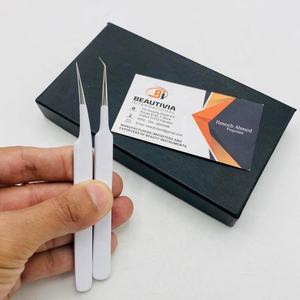 แหนบต่อขนตาสแตนเลสแบบแยกปลายแหลมรูปหัวใจแหนบเคลือบผงสีขาวโลโก้แบบกำหนดเอง - Product Image 6