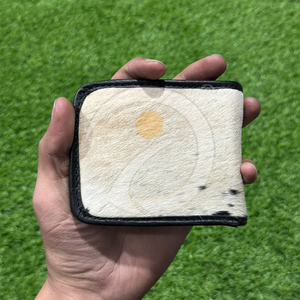 Portefeuille en cuir véritable style campagnard de luxe pour homme, porte-cartes en cuir fait main avec matériau en cuir de vachette durable - Product Image 1