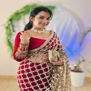 ผ้าซิลค์ซาตินเนื้อนุ่ม VASTRA COTTAGE พร้อมงานกระจกแท้ แต่งขอบด้วยลูกไม้แฟนซี ผ้าออร์แกนซ่าพาลลู พร้อมเสื้อปักลายหนัก - Product Image 3