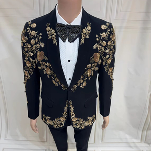 Costume de smoking noir brodé pour homme, ensemble de blazer de fête de mariage avec motif floral doré, costume formel personnalisé - Product Image 1