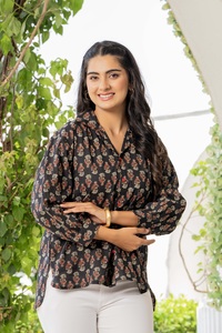 Camisa informal azul de manga larga para mujer con cuello de solapa para uso en la oficina - Product Image 6