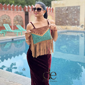 Bolso Bandolera de Cuero con Flecos, Diseño 2026, Estilo Bohemio, de Cuero Genuino, Multiusos para Mujer - Product Image 1