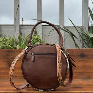 Bolso de cantimplora redondo de cuero hecho a mano personalizado nuevo pelo genuino en cuero de vaca bandolera circular Sling Bag con estilo floral - Product Image 5