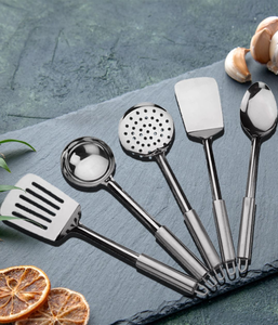 Cuchara de cocina de acero inoxidable de alta demanda para restaurantes y utensilios de cocina, juego de utensilios para uso en la cocina. - Product Image 5