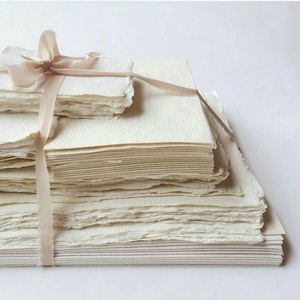 Hojas de Papel de Algodón Hechas a Mano con Borde Decorativo para Invitaciones de Boda, Caligrafía y Arte en Acuarela, Acabado Liso y Texturizado - Product Image 2