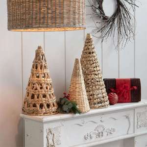 Panier de Noël en rotin naturel tissé à la main Sisu Handicarft, lot de 3, décoration de Noël rustique et luxueuse, respectueuse de l'environnement - Product Image 6