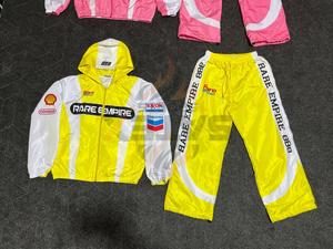 Ensemble 2 pièces unisexe coupe-vent personnalisé : sweat à capuche zippé et pantalon cargo imprimé, survêtement coupe-vent pour homme - Product Image 5