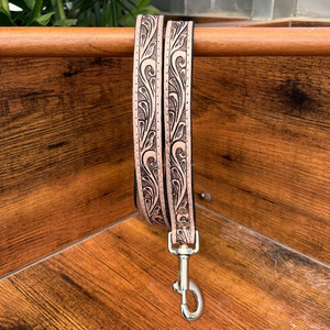 Laisse de chien en cuir usiné à la main de nouvelle mode de luxe en gros pour la marche laisse de chien en cuir véritable d'entraînement personnalisé et résistant - Product Image 3