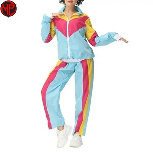 Conjunto Deportivo Impermeable Personalizado para Mujer 2026, Chaqueta Cortavientos con Logotipo y Pantalones Deportivos Reflectantes de Dos Piezas, Venta al Por Mayor - Product Image 3