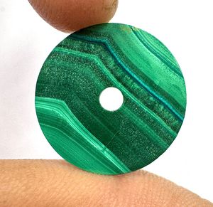 Suministro del Fabricante: Esfera de Reloj Verde de Malaquita Natural con Corte Plano, Esfera de Piedra Preciosa Personalizada de 1 mm de Grosor para Relojes de Lujo de 28.5 mm - Product Image 2