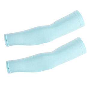 Mangas Protectoras Anti-UV Azul Claro Unisex, Sin Costuras, de Spandex y Poliéster, para Ciclismo, Fitness, Protección al Aire Libre, Mangas de Béisbol - Product Image 1