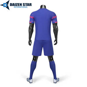 Uniforme de Fútbol Personalizado DSI con Nombre de Equipo, Diseño a Cuadros, 100% Poliéster, Manga Corta, Antibacterial, Secado Rápido, para Primavera - Product Image 6