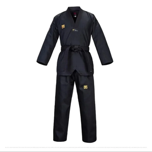 Ensemble d'uniformes de karaté légers et respirants pour la pratique des arts martiaux - Product Image 3