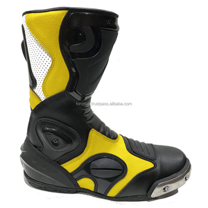Botas de Motociclismo de Carreras Profesionales Ligeras de Buena Calidad, Impermeables, de Cuero PU, Hechas a Medida - Product Image 2