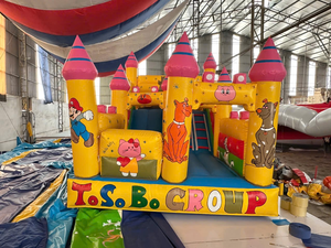 Castillo Inflable Pikachu de Thuy Linh, Fácil de Instalar, para Parques de Diversiones, Tamaño Personalizable, Material de PVC de Vietnam, Calidad Premium, Venta al Por Mayor - Product Image 4