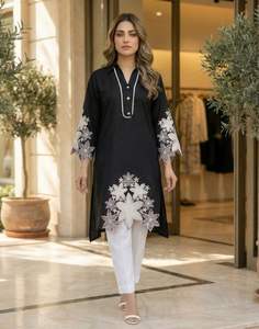 Ropa casual para mujer, Kurti Aline con pantalón, bordado en rayón con diseño floral calado, para uso diario y de oficina. - Product Image 6