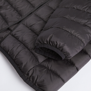 Chaqueta Cortavientos Personalizada para Hombre, Abrigo de Invierno, Chaqueta Ripstop con Capucha Cálida, Acolchado Grueso, Logotipo Frontal, Reversible, Ecológica - Product Image 6