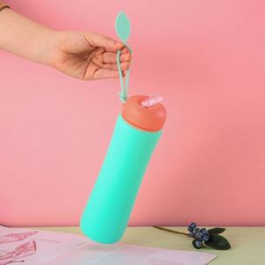 Bouteille d'eau portable en silicone de 600 ml, activités sportives en plein air, randonnée, voyage, tasse pliable - Product Image 3