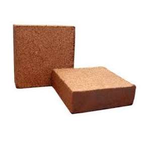 El bloque de turba de coco comprimido de Coco para uso en jardín se expande con agua retiene la humedad y enriquece el suelo de forma natural - Product Image 1