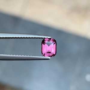 Natural Purplish Pink Spinel Stone Loose Faceted Gemstone Premium Quality Jewelry Making Precious Stone - Product Image 5