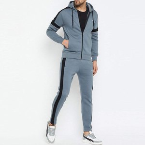 Ensemble de survêtement vintage gris à capuche pour homme, écologique, manches longues, uni, sportif, coupe classique, fermeture éclair, poches latérales, respirant - Product Image 1